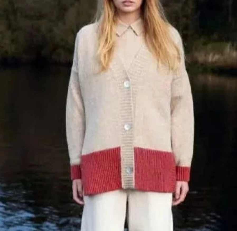 J. W. Hulme Co Women's Irelandseye Hawthorne Contrast Cardigan Sweater